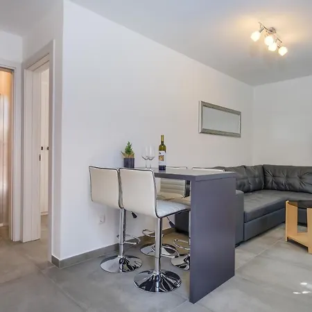 Leonida Apartment Mali Losinj Exterior photo