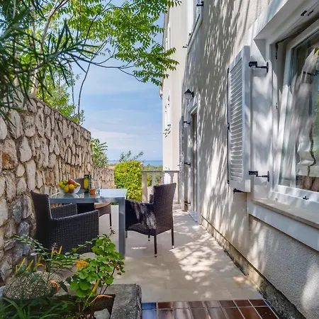 Leonida Apartment Mali Losinj Exterior photo