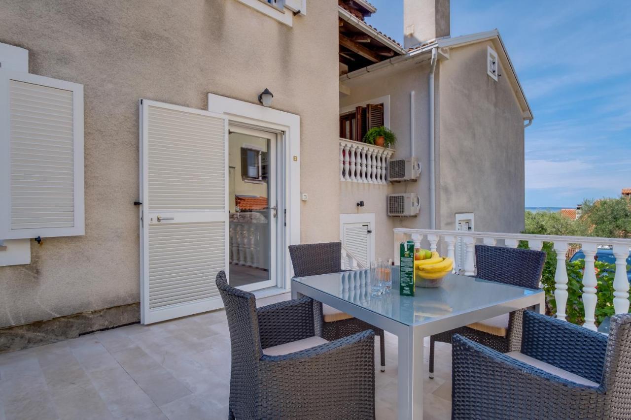 Apartment Leonida *